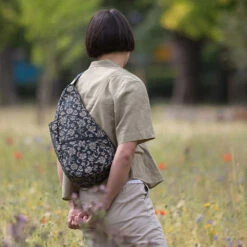 Women's Ameribag Healthy Back Bag Seasonal Small 11 Women's Ameribag Healthy Back Bag Seasonal Small -Activesoul Shoes Store 23143 CF 91 041223193530